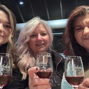 Meet your Posher, Paula